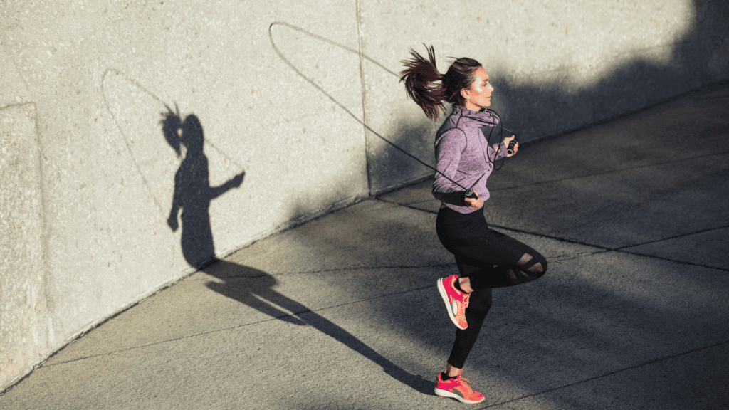 Does Skipping Reduce Weight? A Practical Beginner Guide 1 Skipping rope for fitness illustration