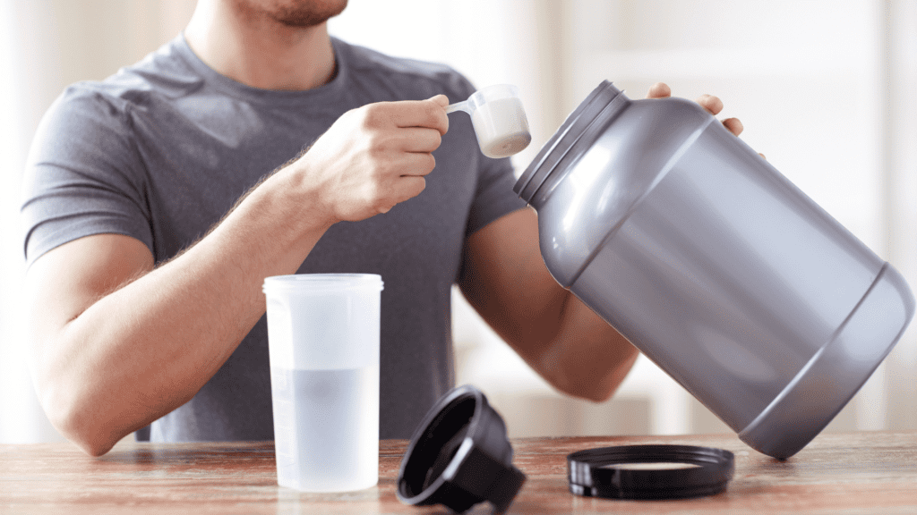 Comparing whey protein under 1000 rupees by pack size and cost